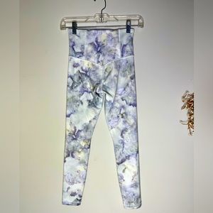 Athleta Elation Snow Dye 7/8 Tights Size XXS